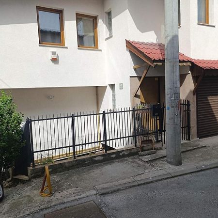 Apartman Yellow House SJJ Extérieur photo