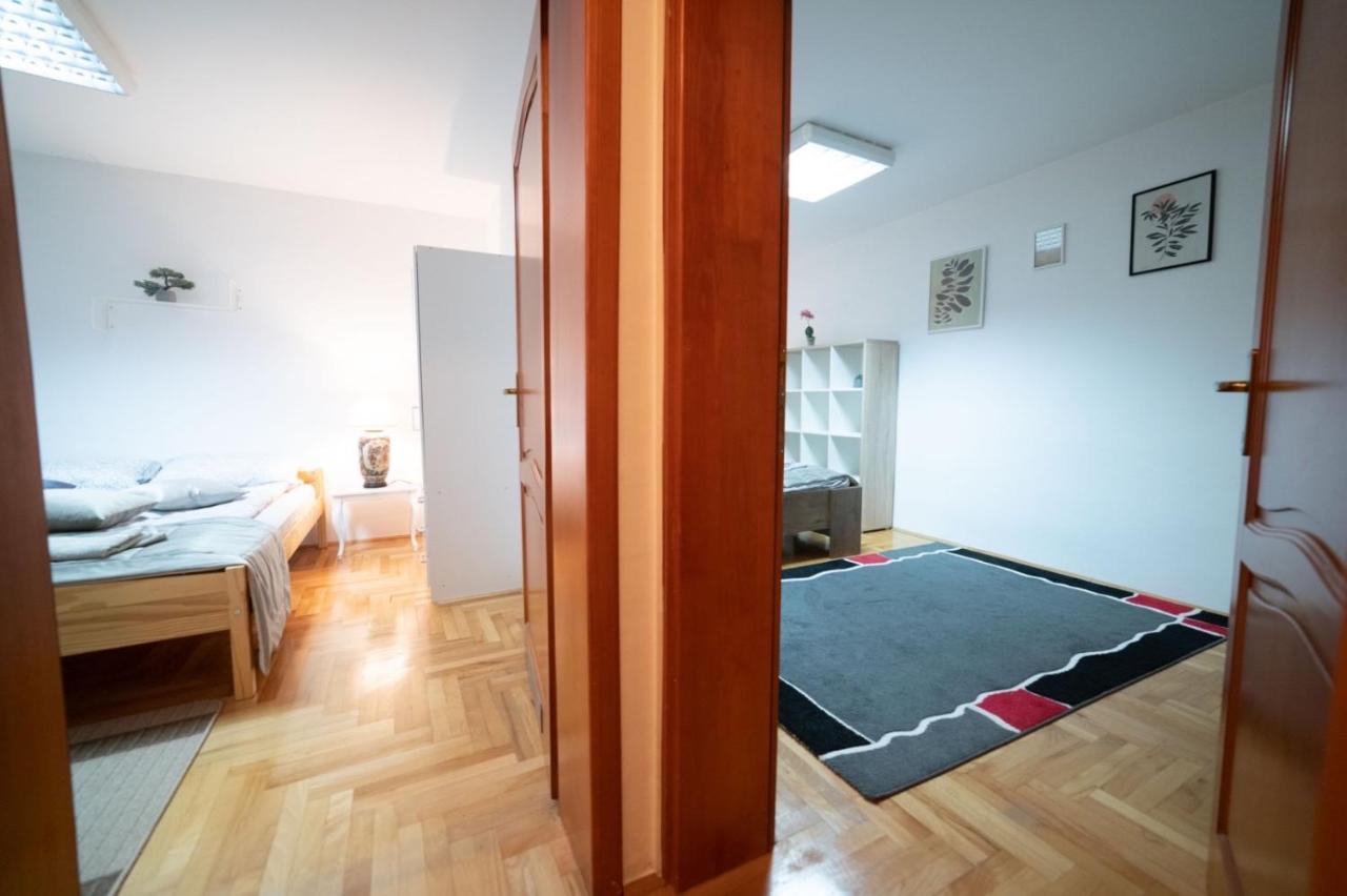 Apartman Yellow House SJJ Extérieur photo