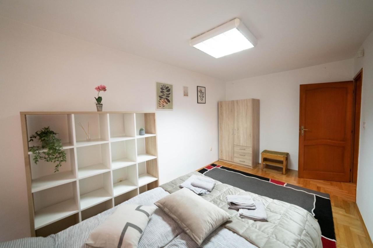 Apartman Yellow House SJJ Extérieur photo